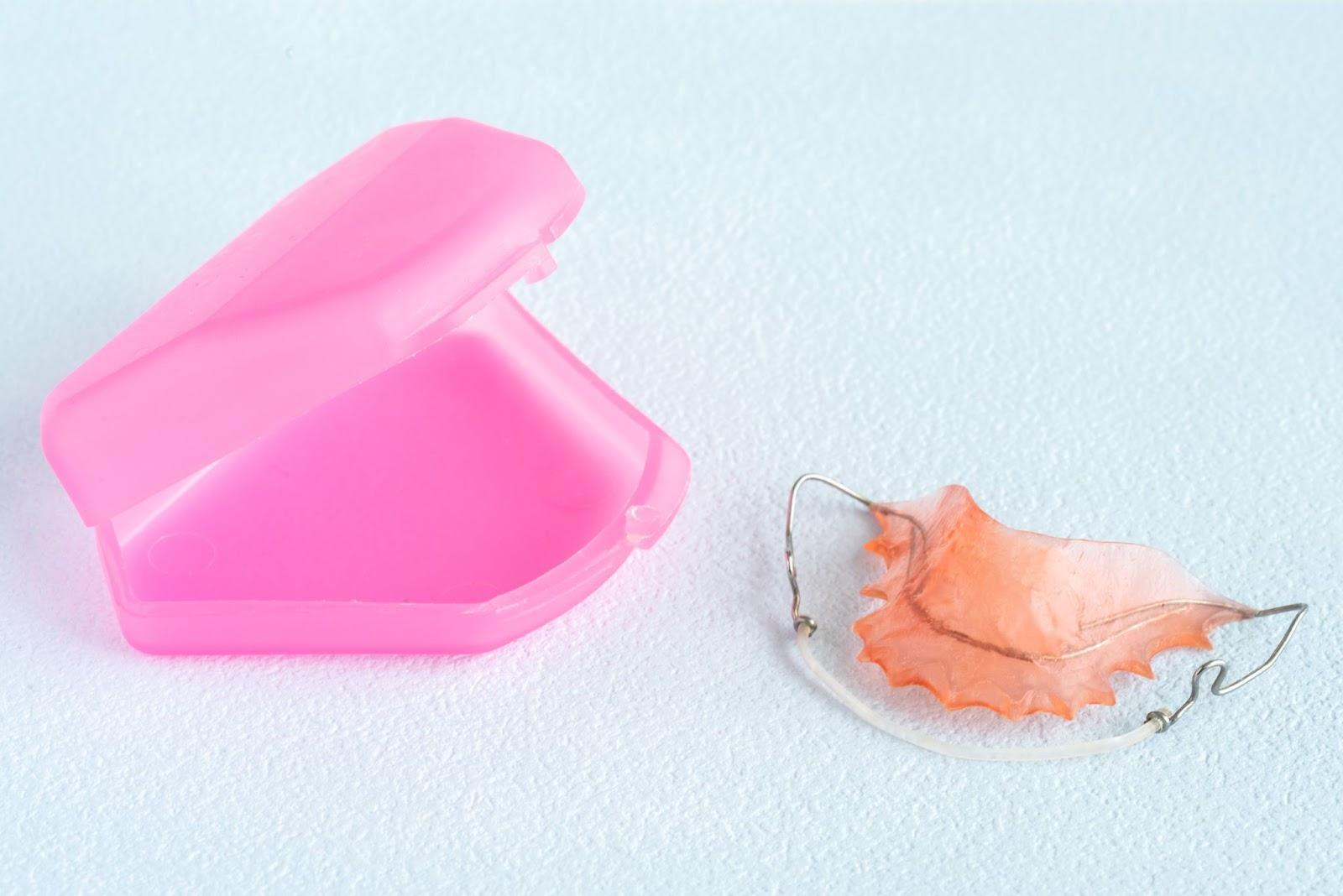 リテーナーの種類とそれぞれの特徴・違い