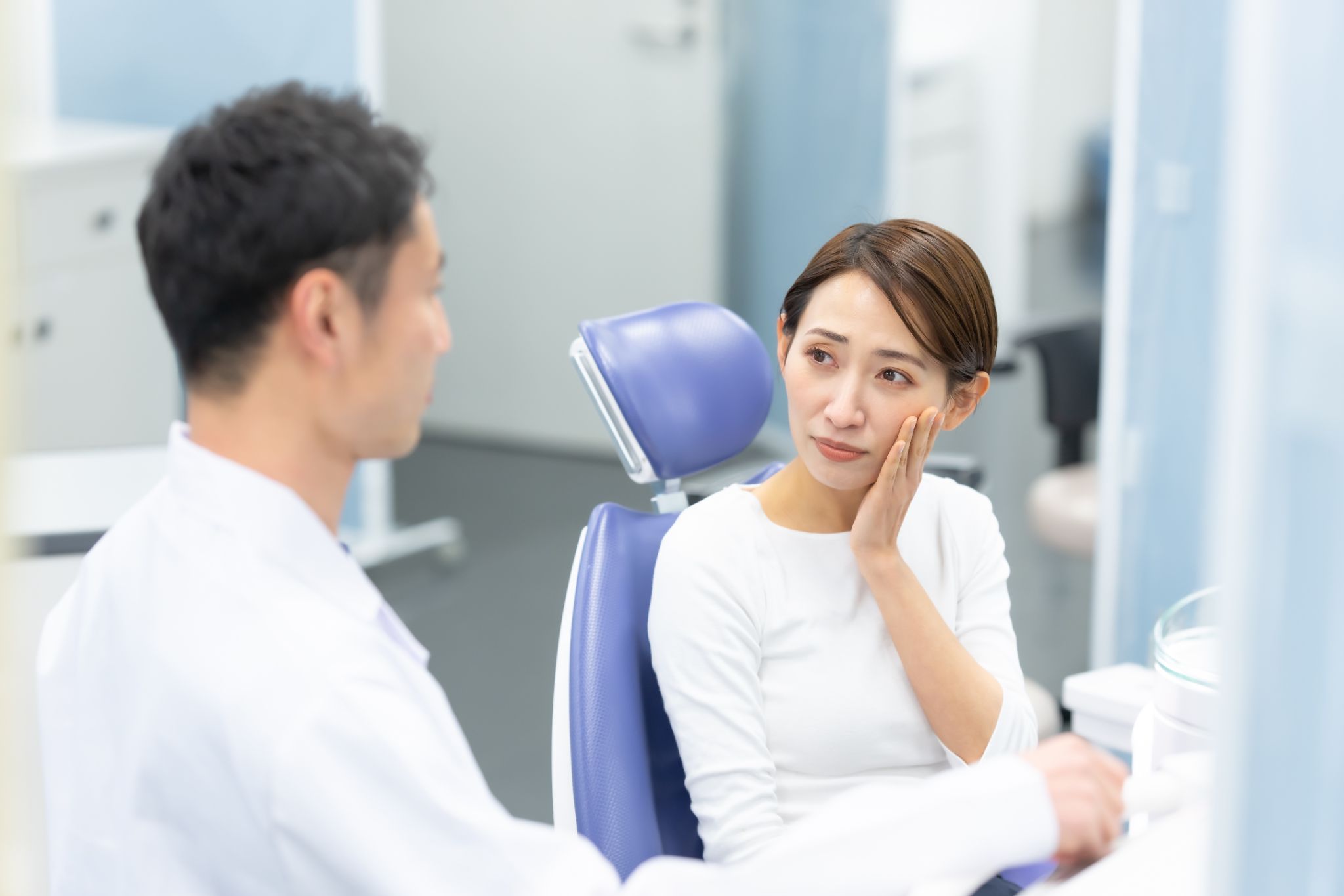 裏側矯正で口内炎ができやすい理由